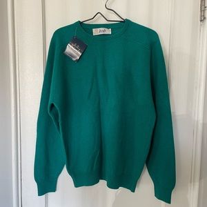 100% Wool Made in Scotland Green Sweater